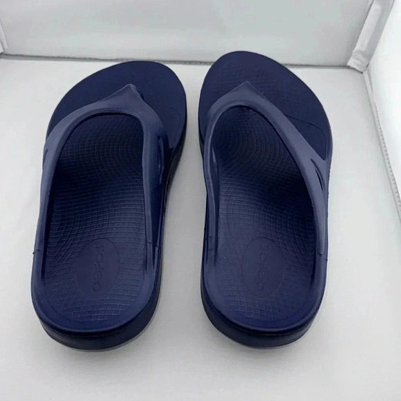 OOFOS ORIGINAL SANDAL SHOE - NAVY COLOR UNISEX SIZE WOMEN 10/MEN 8 - Picture 9 of 12